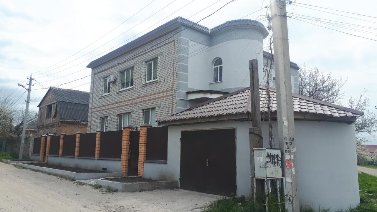 Appartamento 2 Комн. 5 Мест, 10 Мин. До Центра Kropyvnyc'kyj Esterno foto